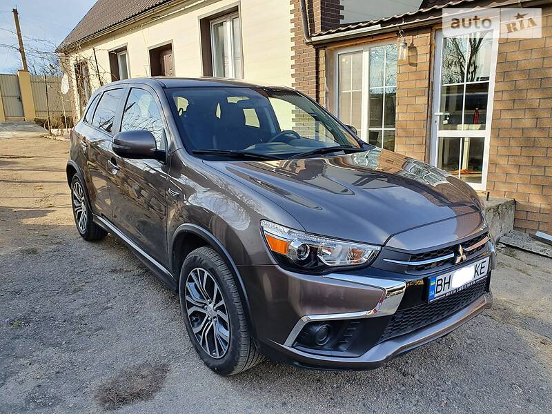 Позашляховик / Кросовер Mitsubishi ASX 2018 в 