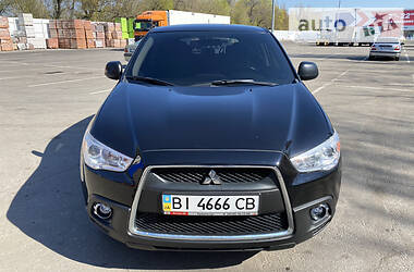Позашляховик / Кросовер Mitsubishi ASX 2010 в 