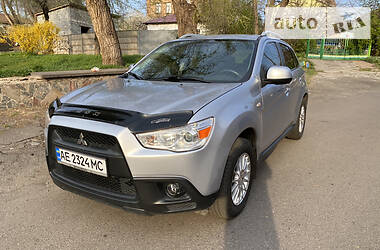 Мінівен Mitsubishi ASX 2011 в 
