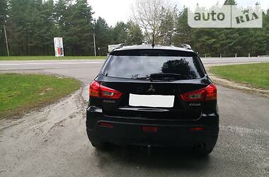 Хетчбек Mitsubishi ASX 2011 в 