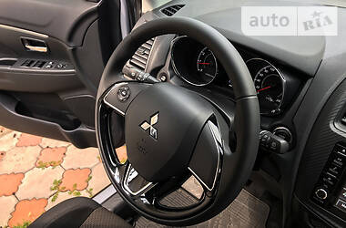Позашляховик / Кросовер Mitsubishi ASX 2017 в 