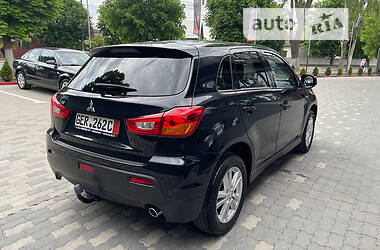 Внедорожник / Кроссовер Mitsubishi ASX 2010 в Черновцах