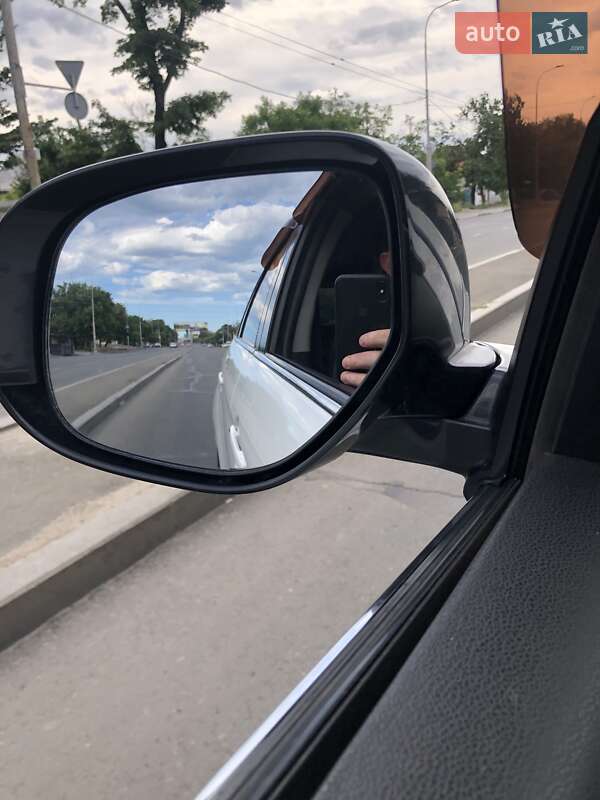 Позашляховик / Кросовер Mitsubishi ASX 2010 в Одесі