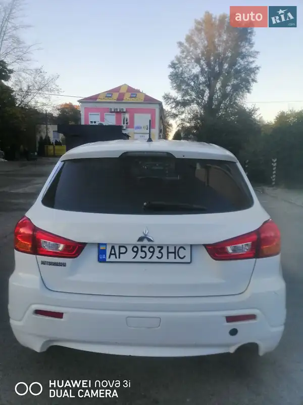 Mitsubishi ASX