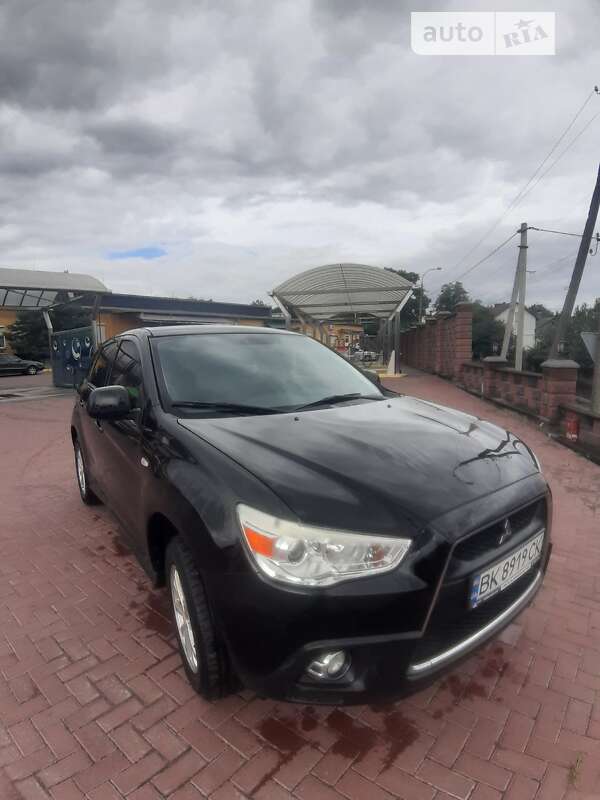 Внедорожник / Кроссовер Mitsubishi ASX 2012 в Ровно