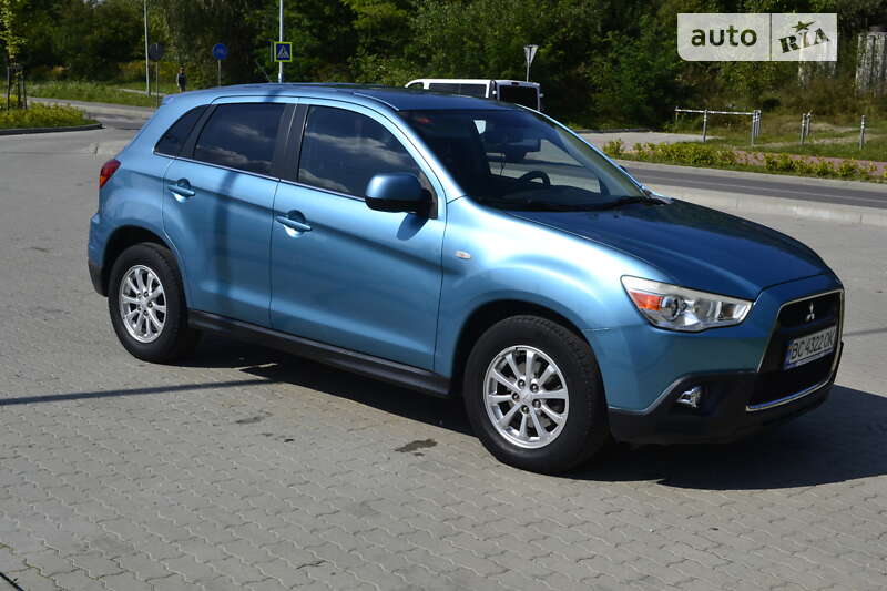 Внедорожник / Кроссовер Mitsubishi ASX 2010 в Львове