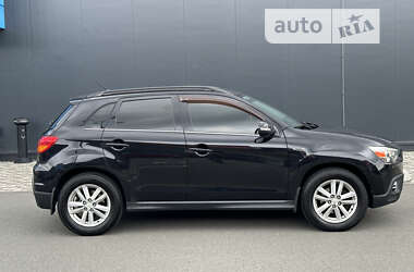 Позашляховик / Кросовер Mitsubishi ASX 2012 в 