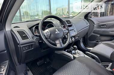 Позашляховик / Кросовер Mitsubishi ASX 2011 в 