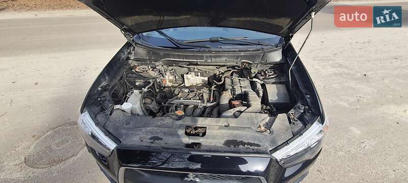 Внедорожник / Кроссовер Mitsubishi ASX 2012 в Сумах