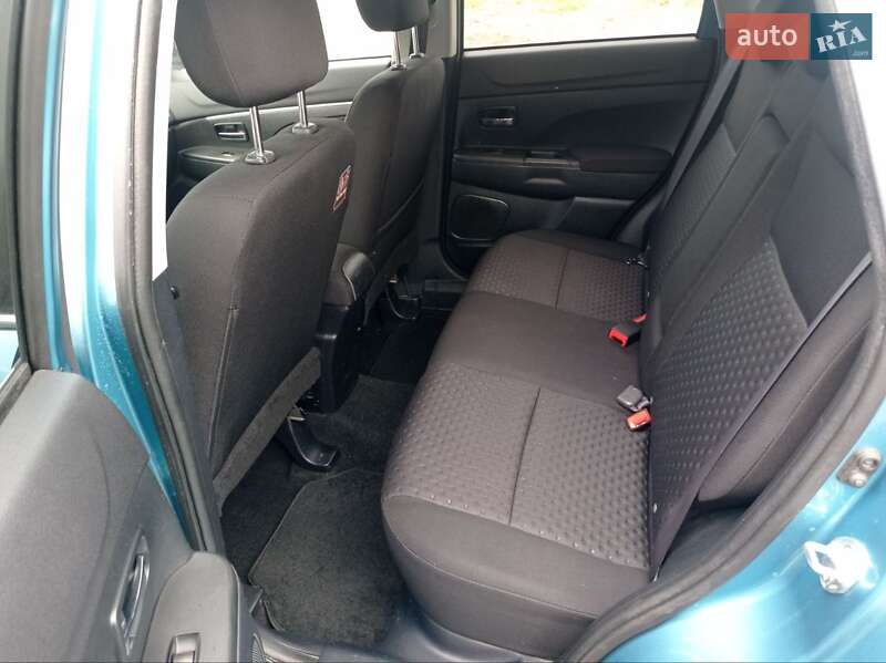 Внедорожник / Кроссовер Mitsubishi ASX 2011 в Днепре