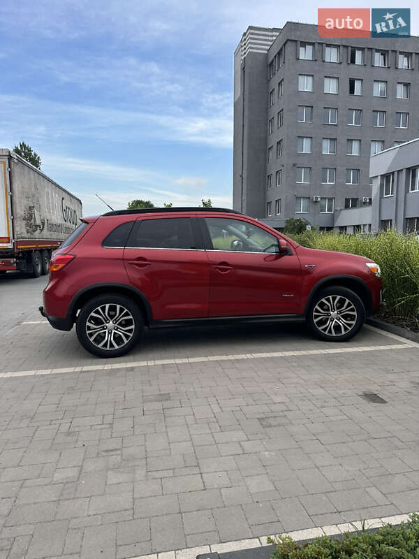 Позашляховик / Кросовер Mitsubishi ASX 2015 в Львові фото 10 Позашляховик / Кросовер Mitsubishi ASX 2015 в Львові