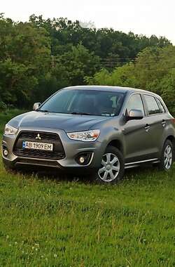 Внедорожник / Кроссовер Mitsubishi ASX 2013 в Гайсине