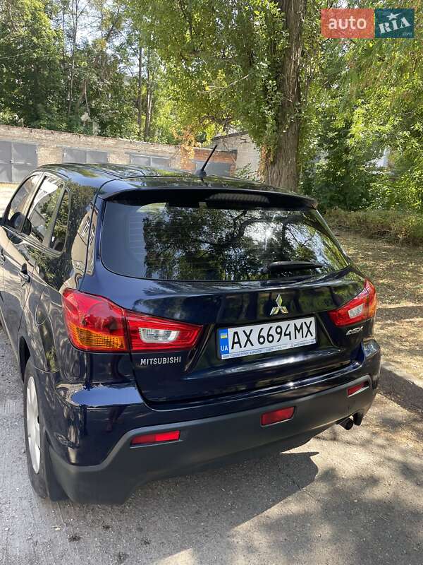 Позашляховик / Кросовер Mitsubishi ASX 2010 в Харкові