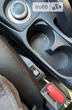 Внедорожник / Кроссовер Mitsubishi ASX 2010 в 