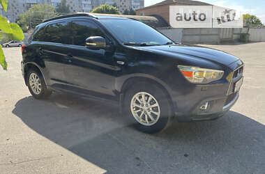 Внедорожник / Кроссовер Mitsubishi ASX 2010 в 