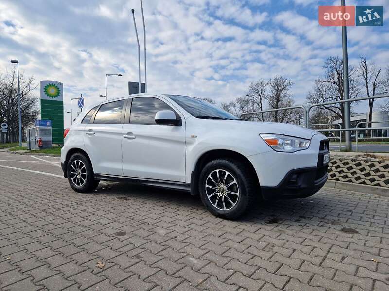 Внедорожник / Кроссовер Mitsubishi ASX 2010 в Запорожье