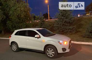 Внедорожник / Кроссовер Mitsubishi ASX 2014 в Киеве