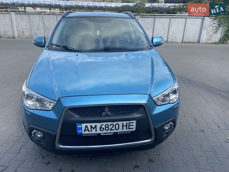 Внедорожник / Кроссовер Mitsubishi ASX 2010 в Житомире