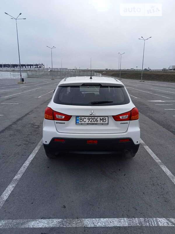 Внедорожник / Кроссовер Mitsubishi ASX 2010 в Львове