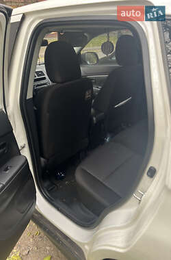 Внедорожник / Кроссовер Mitsubishi ASX 2012 в 