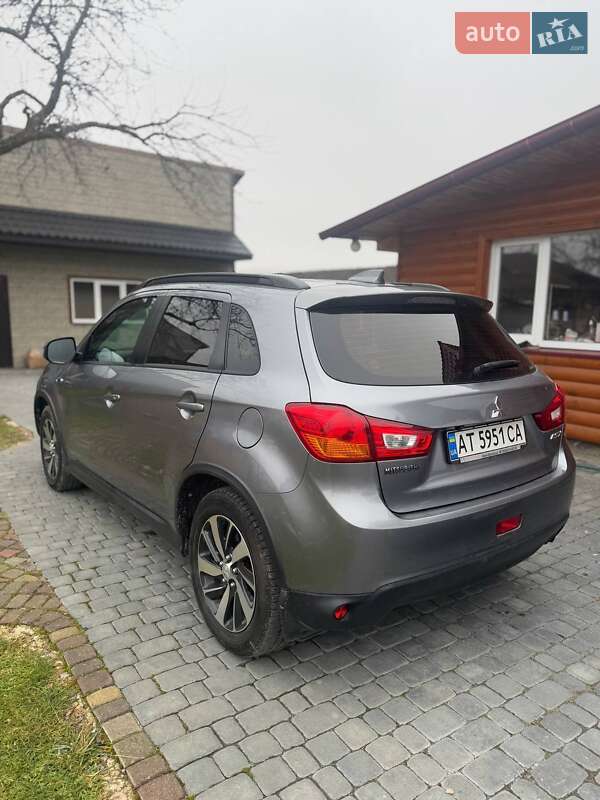 Внедорожник / Кроссовер Mitsubishi ASX 2017 в Делятине