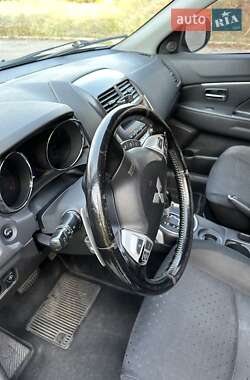 Внедорожник / Кроссовер Mitsubishi ASX 2012 в 