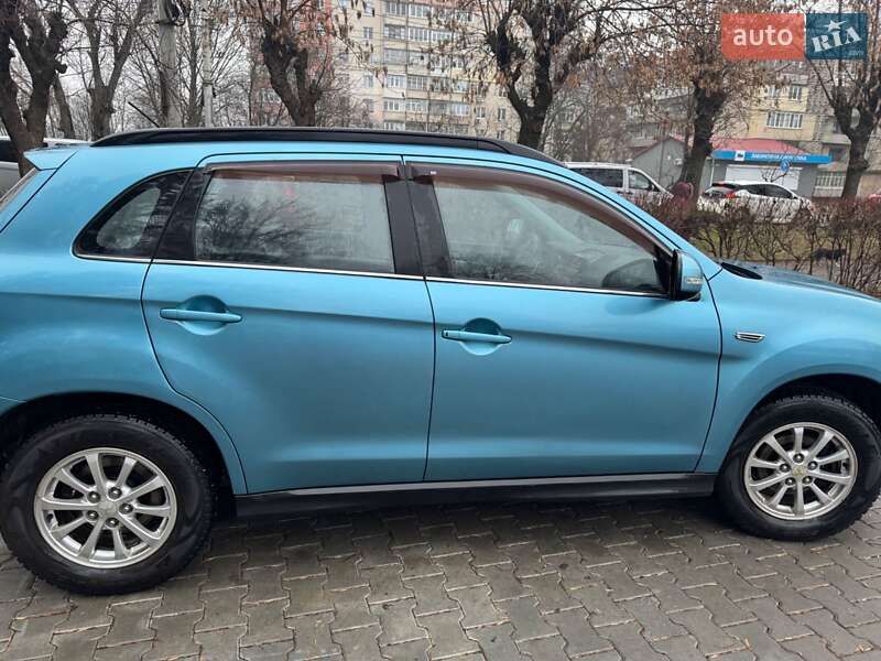 Внедорожник / Кроссовер Mitsubishi ASX 2012 в Черновцах