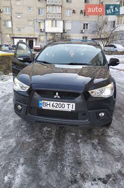 Позашляховик / Кросовер Mitsubishi ASX 2010 в Миколаївському