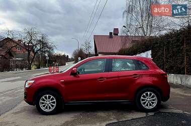 Внедорожник / Кроссовер Mitsubishi ASX 2013 в 