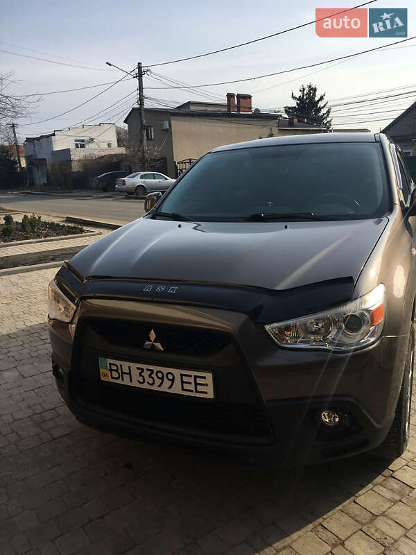 Позашляховик / Кросовер Mitsubishi ASX 2011 в Одесі фото 10 Позашляховик / Кросовер Mitsubishi ASX 2011 в Одесі