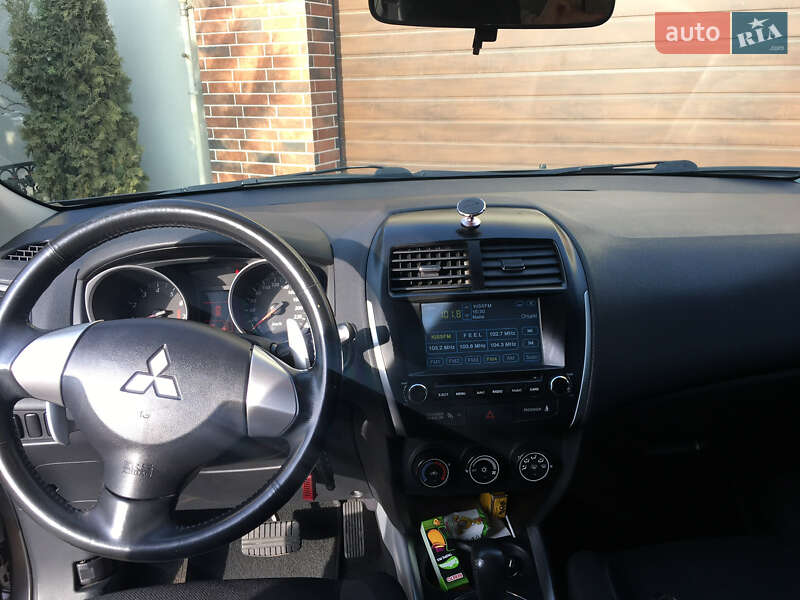 Позашляховик / Кросовер Mitsubishi ASX 2011 в Одесі фото 12 Позашляховик / Кросовер Mitsubishi ASX 2011 в Одесі