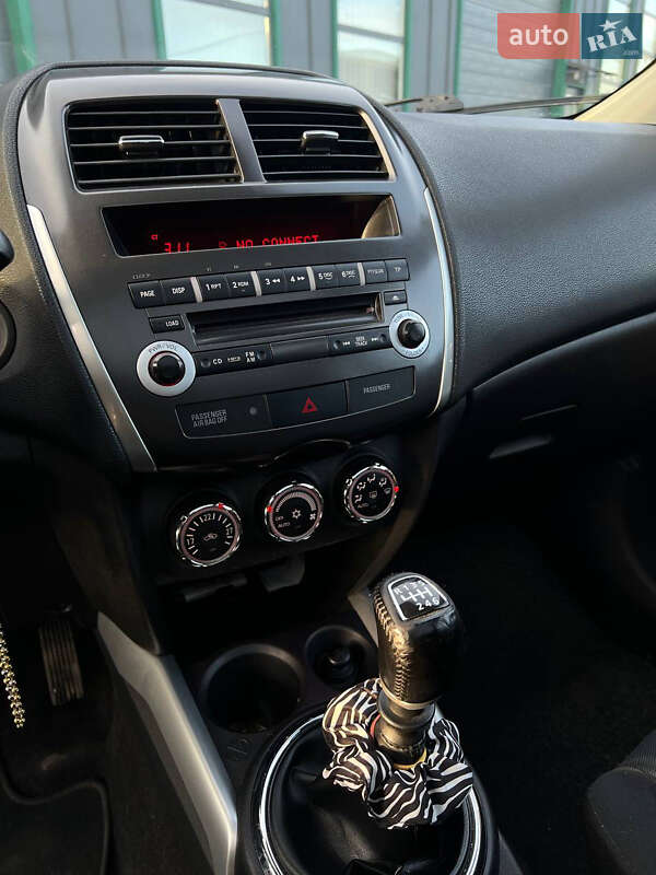 Позашляховик / Кросовер Mitsubishi ASX 2011 в Калуші