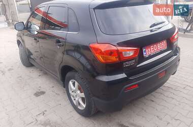 Внедорожник / Кроссовер Mitsubishi ASX 2011 в 