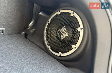 Внедорожник / Кроссовер Mitsubishi ASX 2013 в 