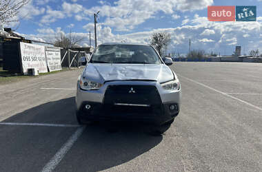 Внедорожник / Кроссовер Mitsubishi ASX 2011 в 