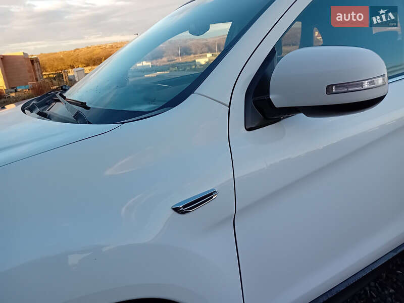 Позашляховик / Кросовер Mitsubishi ASX 2011 в Калуші