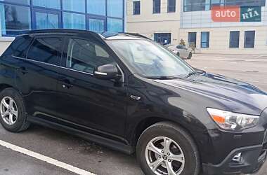 Позашляховик / Кросовер Mitsubishi ASX 2010 в Києві