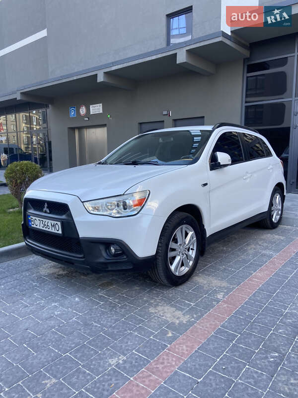 Внедорожник / Кроссовер Mitsubishi ASX 2012 в Львове