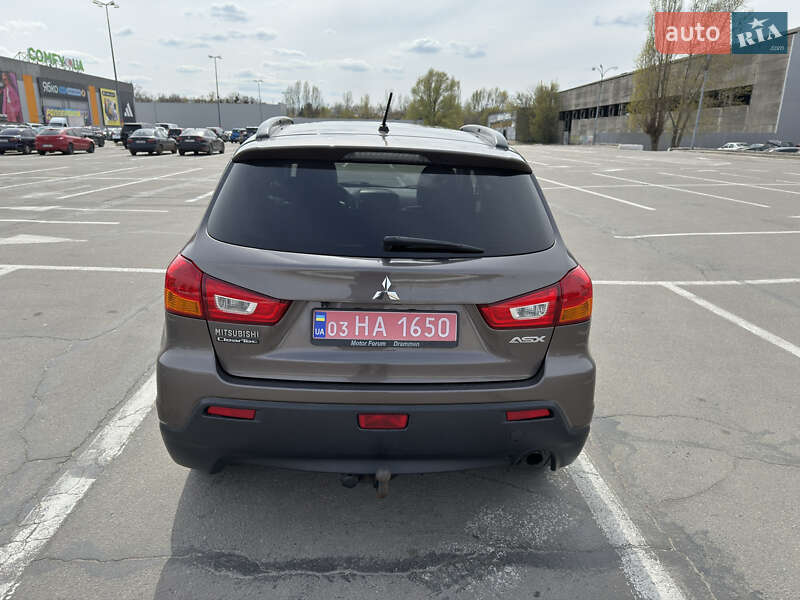 Внедорожник / Кроссовер Mitsubishi ASX 2011 в Полтаве