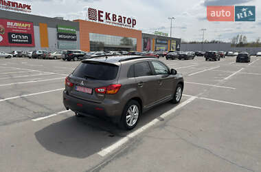 Позашляховик / Кросовер Mitsubishi ASX 2011 в 