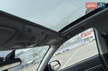 Позашляховик / Кросовер Mitsubishi ASX 2011 в 