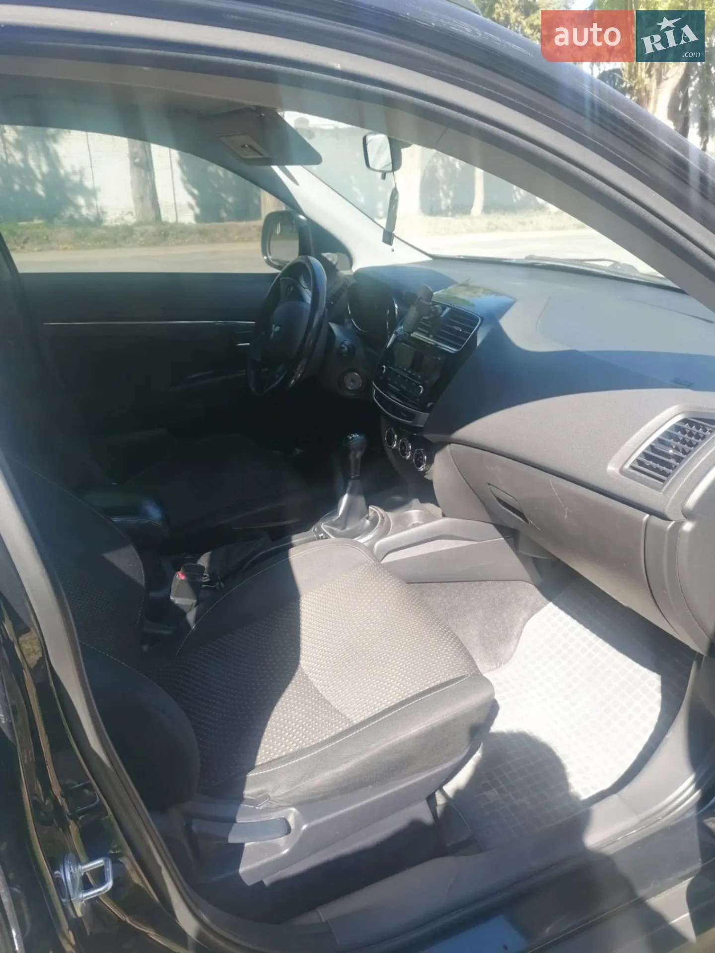 2014 Mitsubishi ASX - мініатюра 5