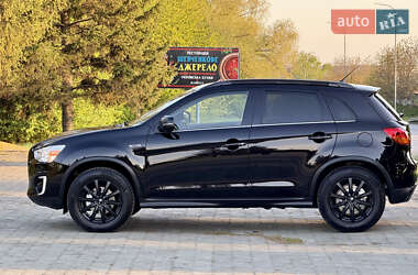 Позашляховик / Кросовер Mitsubishi ASX 2016 в 