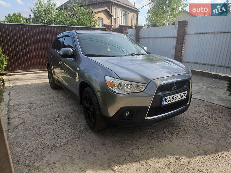 Внедорожник / Кроссовер Mitsubishi ASX 2011 в Киеве