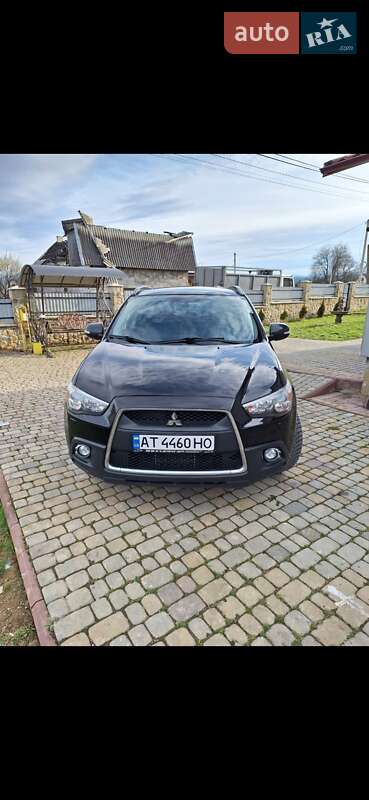 Внедорожник / Кроссовер Mitsubishi ASX 2011 в 