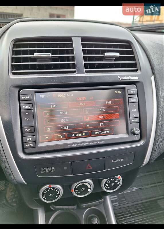 Внедорожник / Кроссовер Mitsubishi ASX 2011 в Надворной