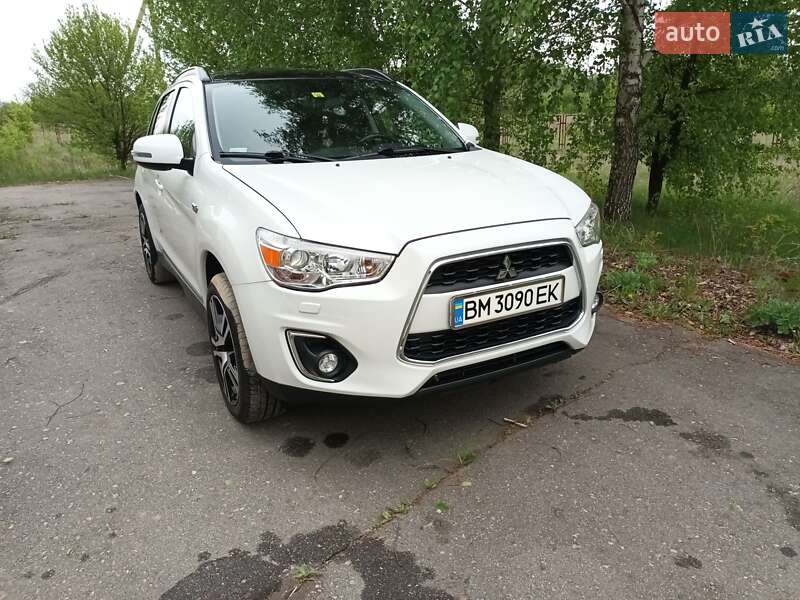 Внедорожник / Кроссовер Mitsubishi ASX 2013 в Ромнах