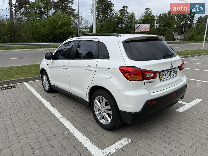 Внедорожник / Кроссовер Mitsubishi ASX 2012 в Киеве