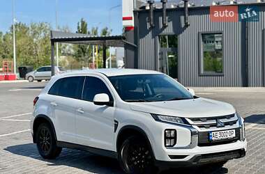 Внедорожник / Кроссовер Mitsubishi ASX 2021 в 