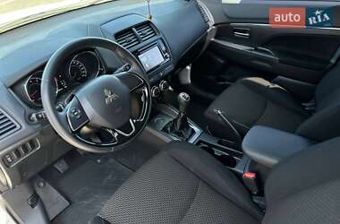 Внедорожник / Кроссовер Mitsubishi ASX 2021 в 